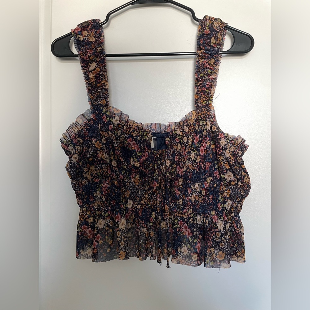Dress Forum Multicolor Floral Crop Top